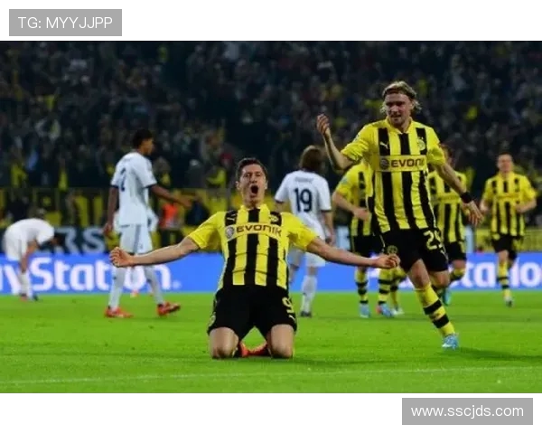 欧冠焦点之夜德布劳内故地重逢巴萨与纽卡上演荣誉对决